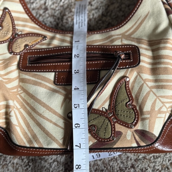 St John's Bay Gabby Butterfly Crossbody/Shoulder Bag - Picture 14 of 15